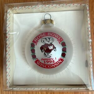 Vintage University of Wisconsin  1994 Rose Bowl Christmas Ornament